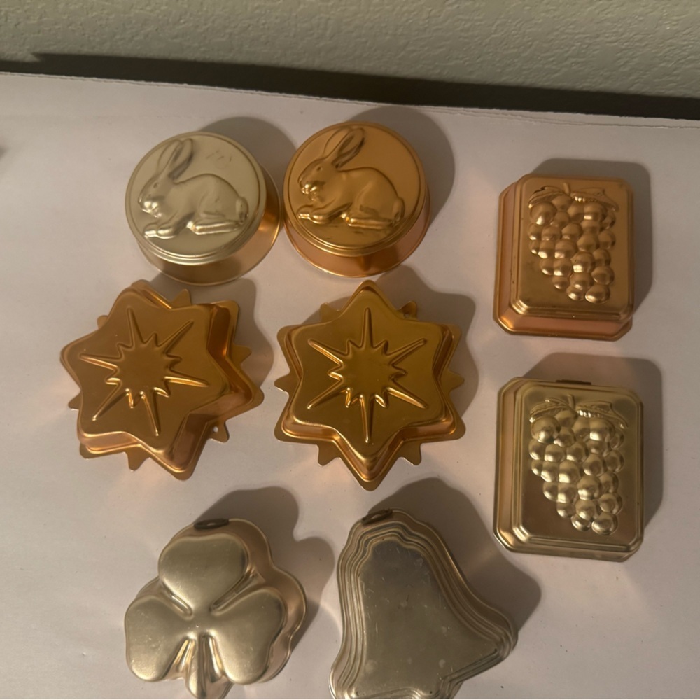 Vintage Decorative Molds